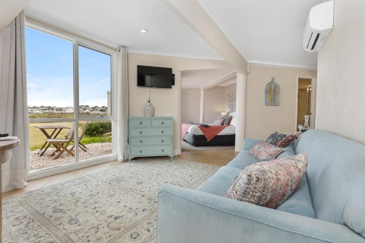 Clifftop Hotel Smiths Beach Exterior foto